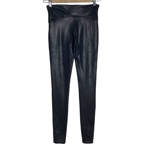 SPANX Faux Leather Leggings size Small - Picture 3 of 9